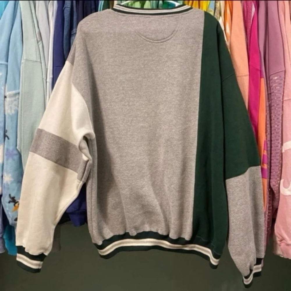 Disney parks Vintage cast member Disney university crewneck sweatshirt L/XL - Picture 6 of 6